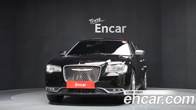 Chrysler 300C 2016 — фото 3