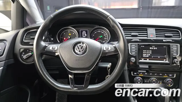 Volkswagen Golf 2015 — фото 13