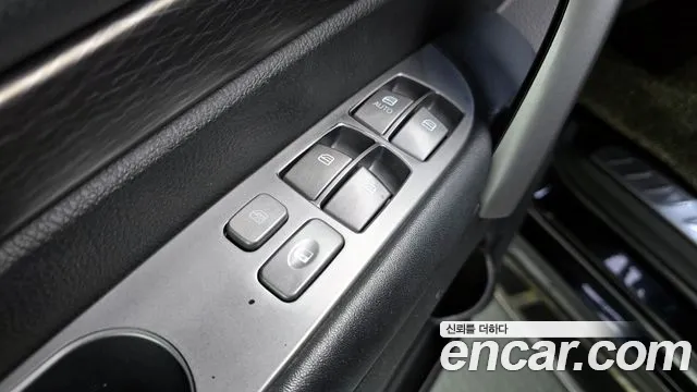 KG_Mobility_Ssangyong KORANDO 2018 — фото 17