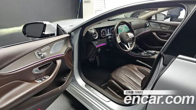 Mercedes-Benz CLS-Class 2019 — фото 10