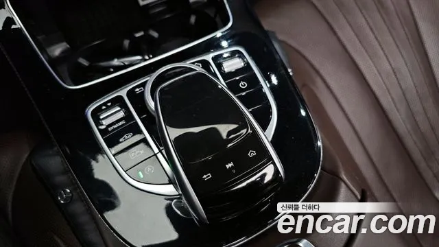 Mercedes-Benz CLS-Class 2019 — фото 18