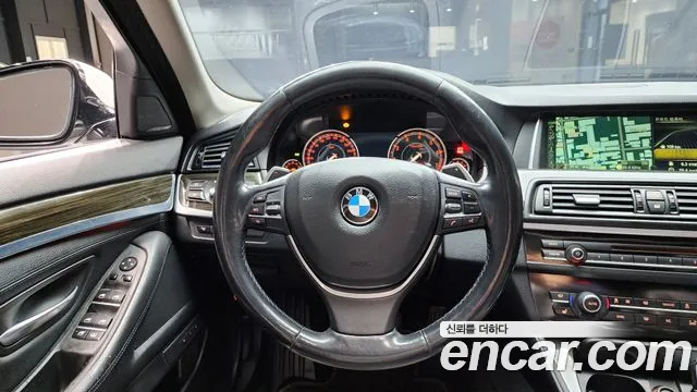 BMW 5-Series 2014 — фото 14