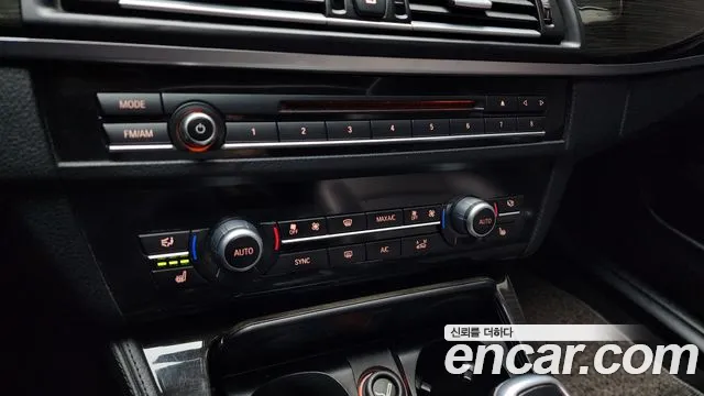 BMW 5-Series 2014 — фото 15
