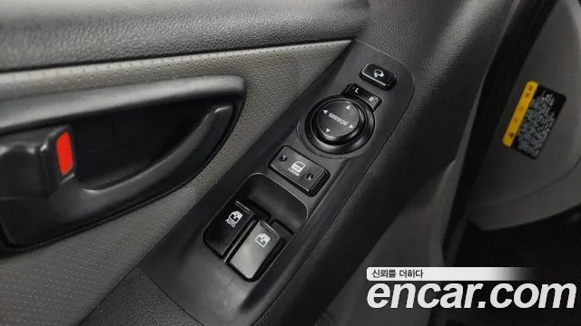 Hyundai Starex 2021 — фото 14