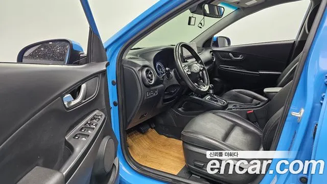 Hyundai Kona 2021 — фото 10