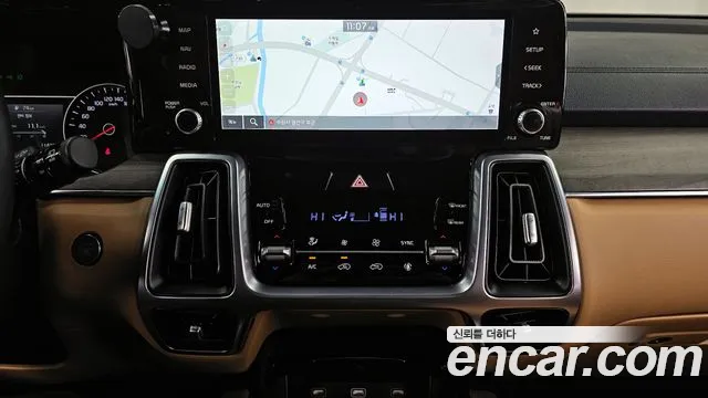Kia Sorento 2023 — фото 14