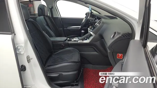 Peugeot 3008 2015 — фото 11