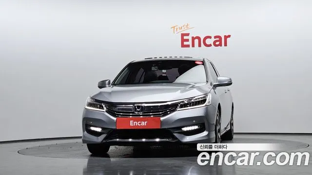 Honda Accord 2017 — фото 3