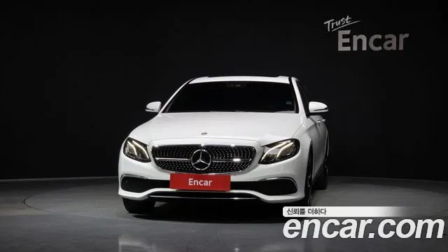 Mercedes-Benz E-Class 2020 — фото 3