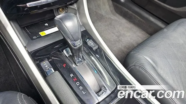 Honda Accord 2016 — фото 9
