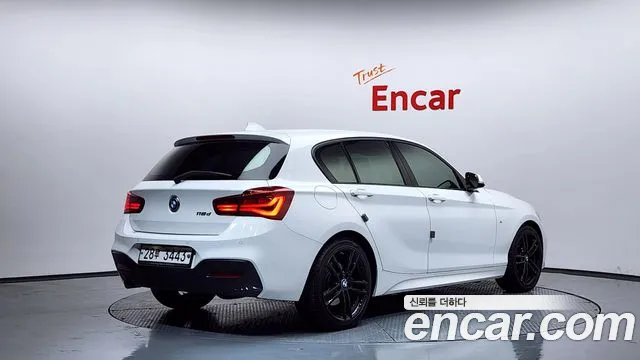 BMW 1-Series 2018 — фото 1