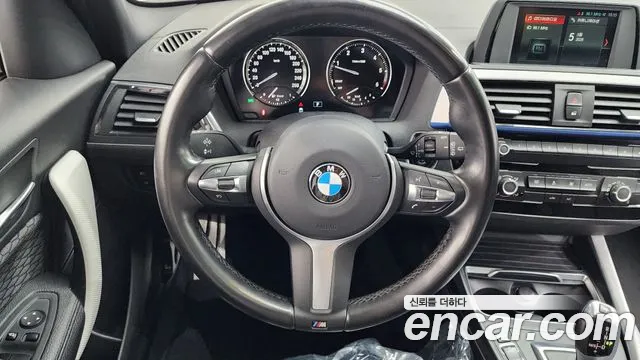 BMW 1-Series 2018 — фото 12