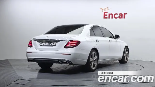 Mercedes-Benz E-Class 2018 — фото 2