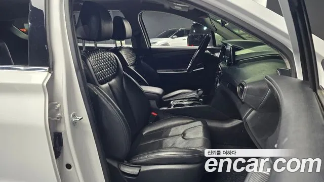 Hyundai Santafe 2019 — фото 10