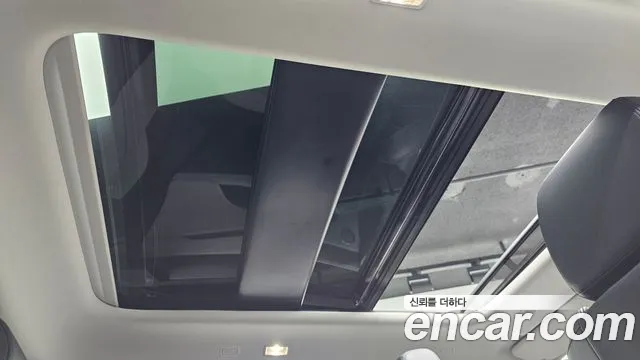 Land Rover Range Rover Evoque 2025 — фото 19