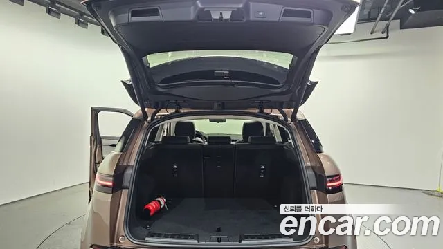 Land Rover Range Rover Evoque 2025 — фото 20