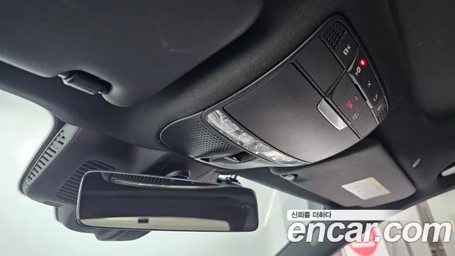 Mercedes-Benz E-Class 2021 — фото 17