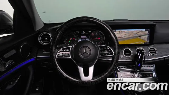 Mercedes-Benz E-Class 2019 — фото 13
