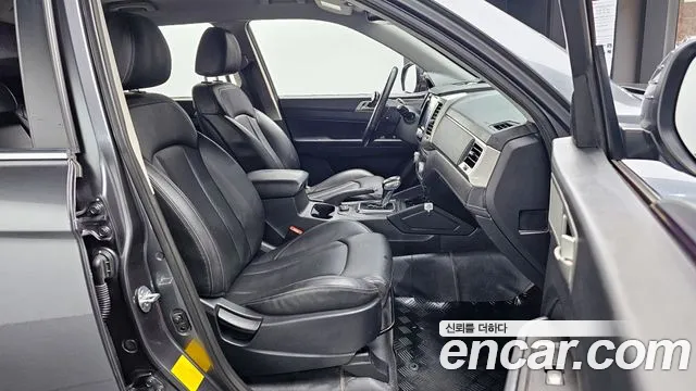 KG_Mobility_Ssangyong Rexton 2019 — фото 10