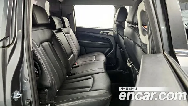 KG_Mobility_Ssangyong Rexton 2019 — фото 12