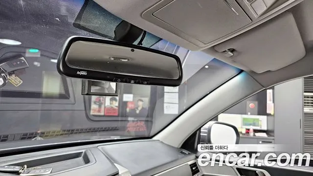 KG_Mobility_Ssangyong Rexton 2019 — фото 19