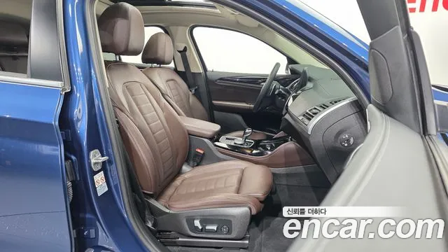 BMW X4 2022 — фото 11