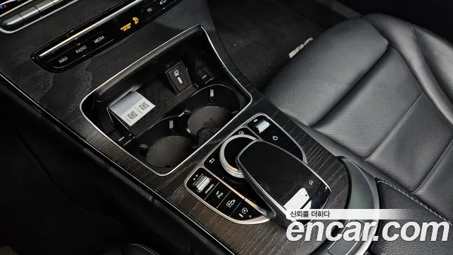 Mercedes-Benz C-Class 2019 — фото 18