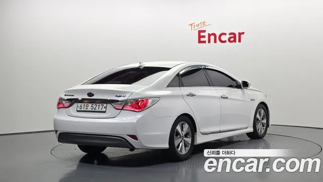 Hyundai Sonata 2012 — фото 2