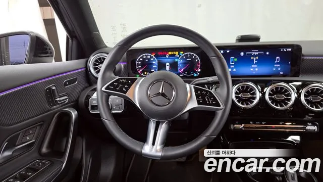 Mercedes-Benz A-Class 2025 — фото 13
