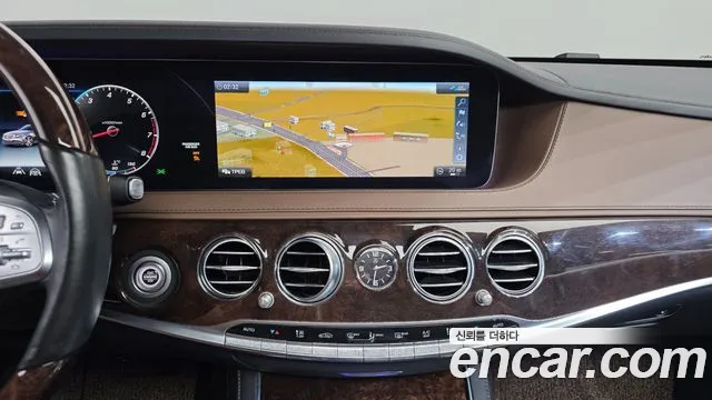 Mercedes-Benz S-Class 2020 — фото 15