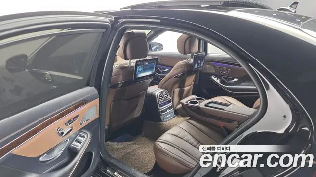 Mercedes-Benz S-Class 2020 — фото 17