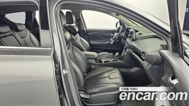 Hyundai Santafe 2020 — фото 10
