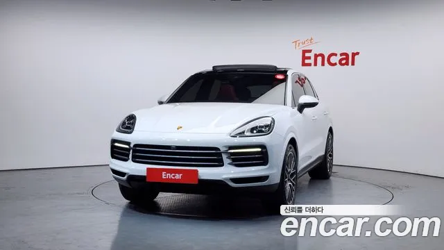 Porsche Cayenne 2019 — фото 3