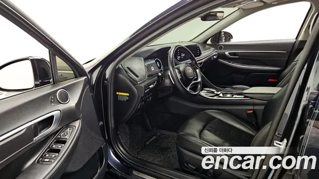 Hyundai Sonata 2020 — фото 10