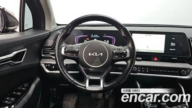 Kia Sportage 2022 — фото 13