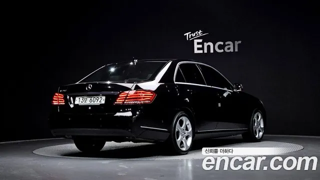 Mercedes-Benz E-Class 2014 — фото 2