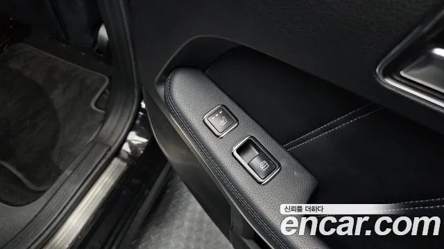 Mercedes-Benz E-Class 2014 — фото 18