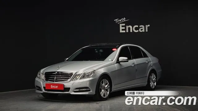 Mercedes-Benz E-Class 2011 — фото 1