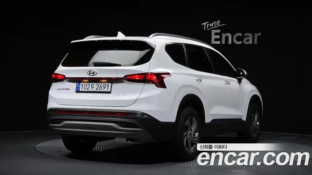 Hyundai Santafe 2021 — фото 2