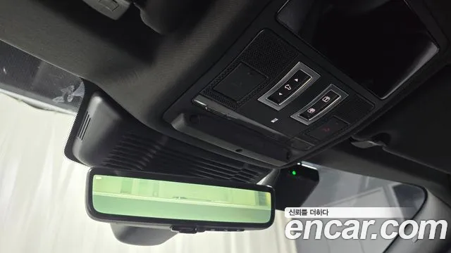 Land Rover Range Rover Evoque 2024 — фото 18