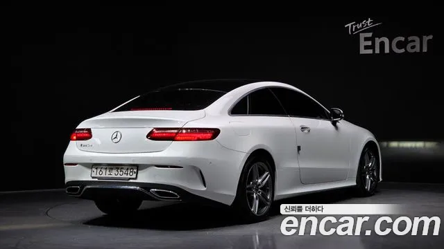 Mercedes-Benz E-Class 2017 — фото 2