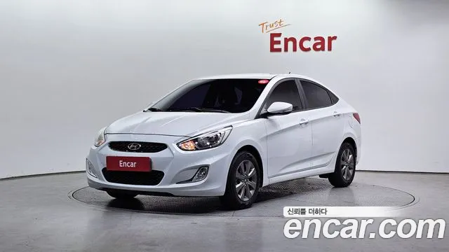 Hyundai Accent 2018 — фото 1