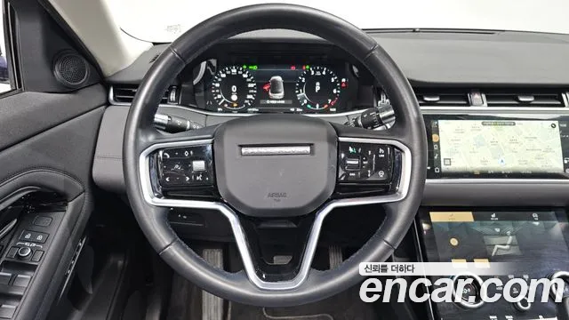 Land Rover Range Rover Evoque 2022 — фото 12