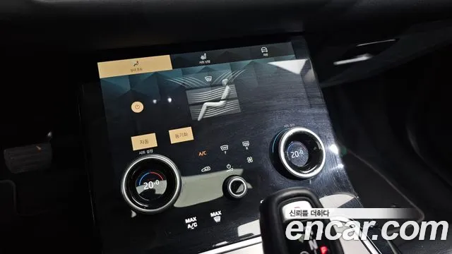 Land Rover Range Rover Evoque 2022 — фото 15