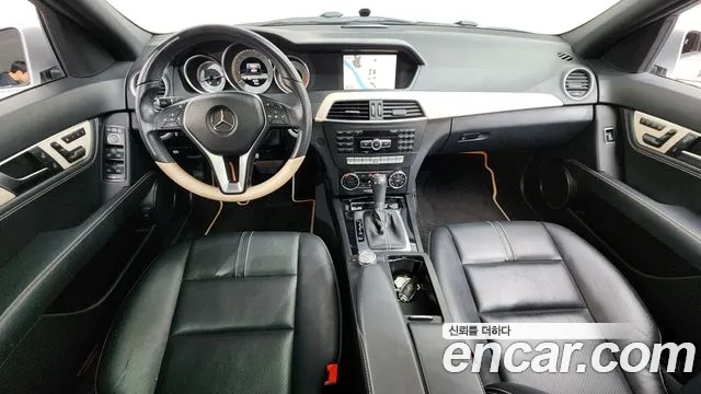 Mercedes-Benz C-Class 2013 — фото 7