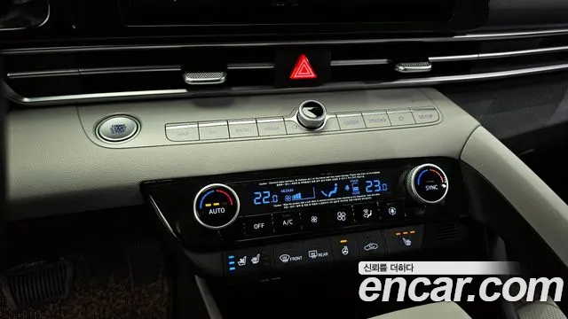 Hyundai AVANTE 2021 — фото 15