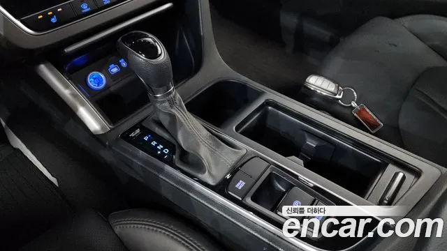 Hyundai Sonata 2017 — фото 9