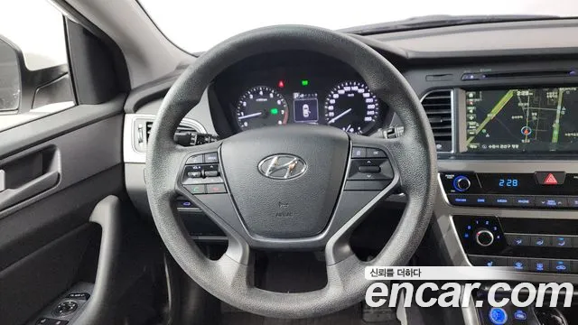 Hyundai Sonata 2017 — фото 13