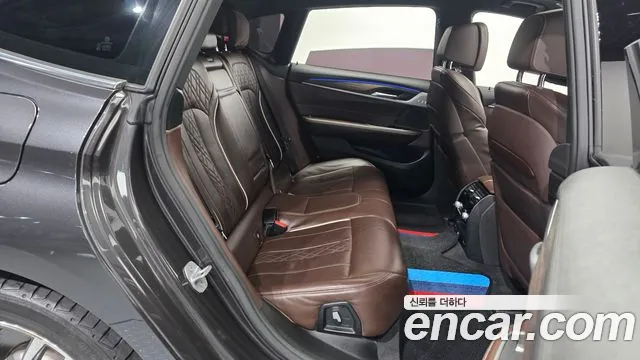 BMW Gran Turismo 2020 — фото 12