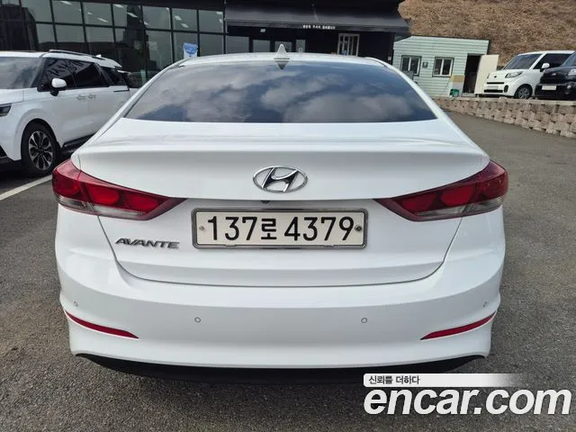 Hyundai AVANTE 2018 — фото 6